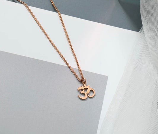 Dainty Aum Necklace