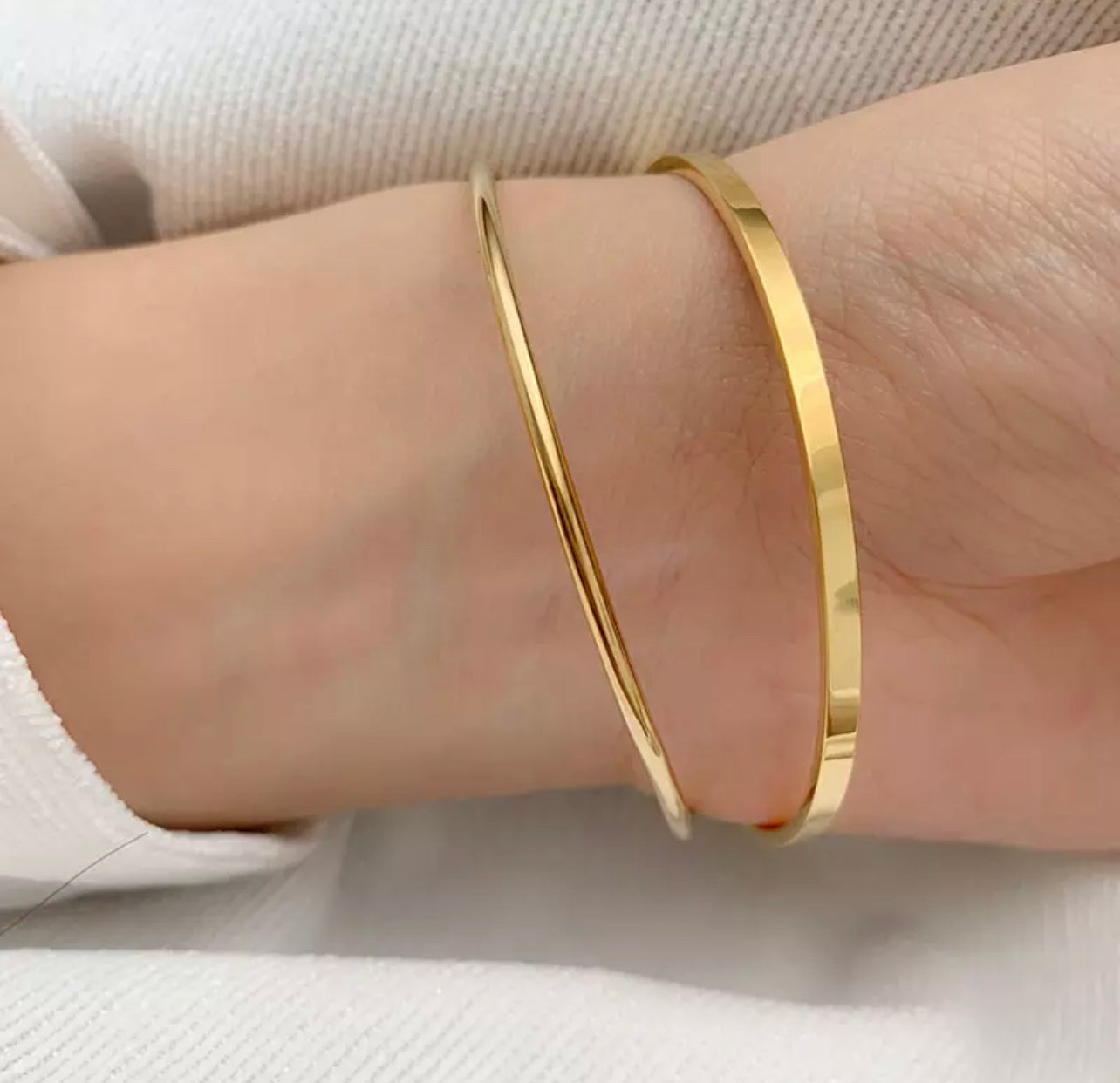 Ladies Flat Gold Midas Bangle