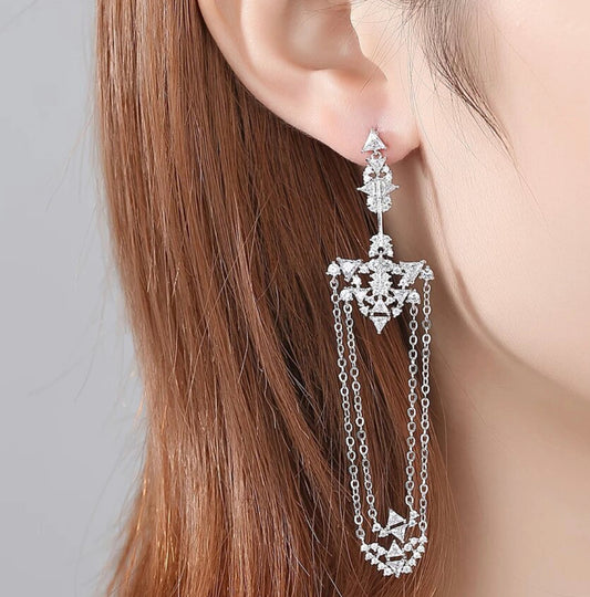 Luella Chandelier Earring