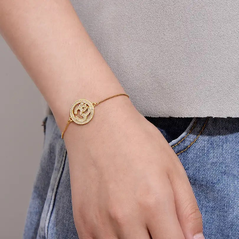 Gold Weekender Aum Bracelet