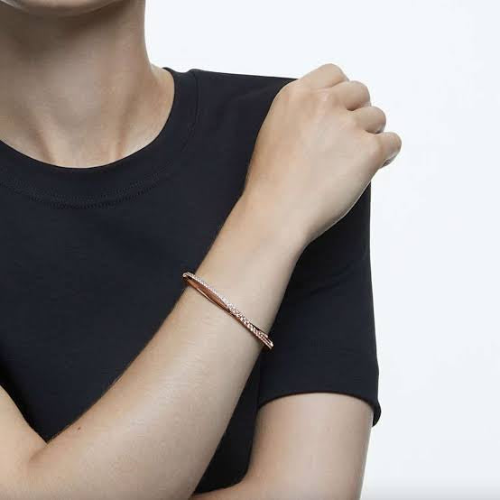 Rose Gold Ahava Bangle