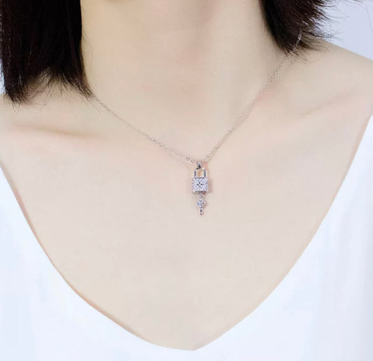 Silver Vintage Padlock Necklace