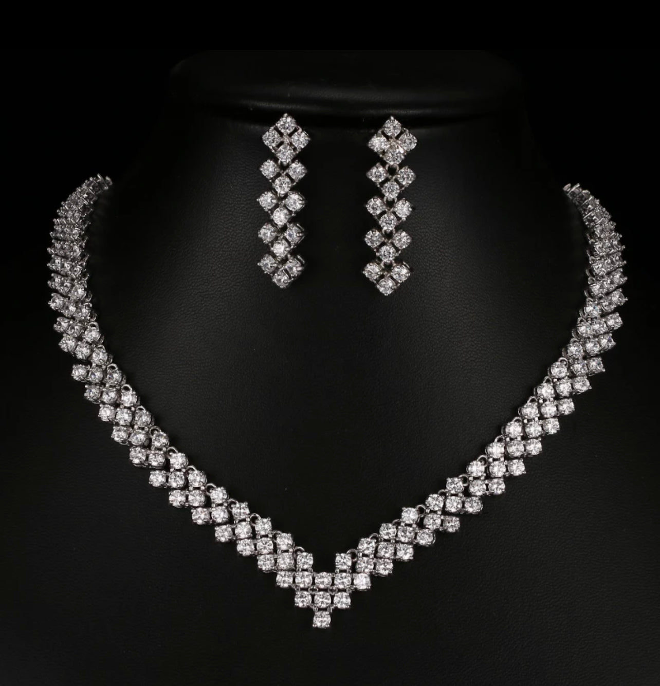 V Tennis Bridal Necklace