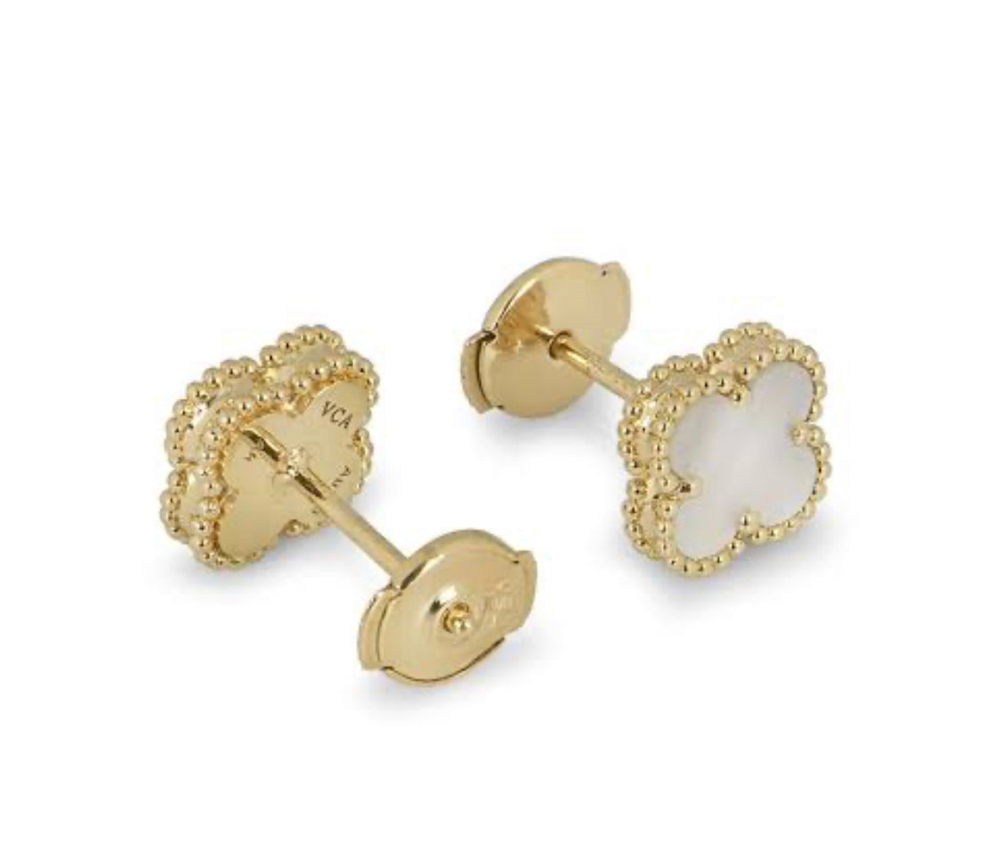 Gold & Pearl Dainty Clover Earring (925)