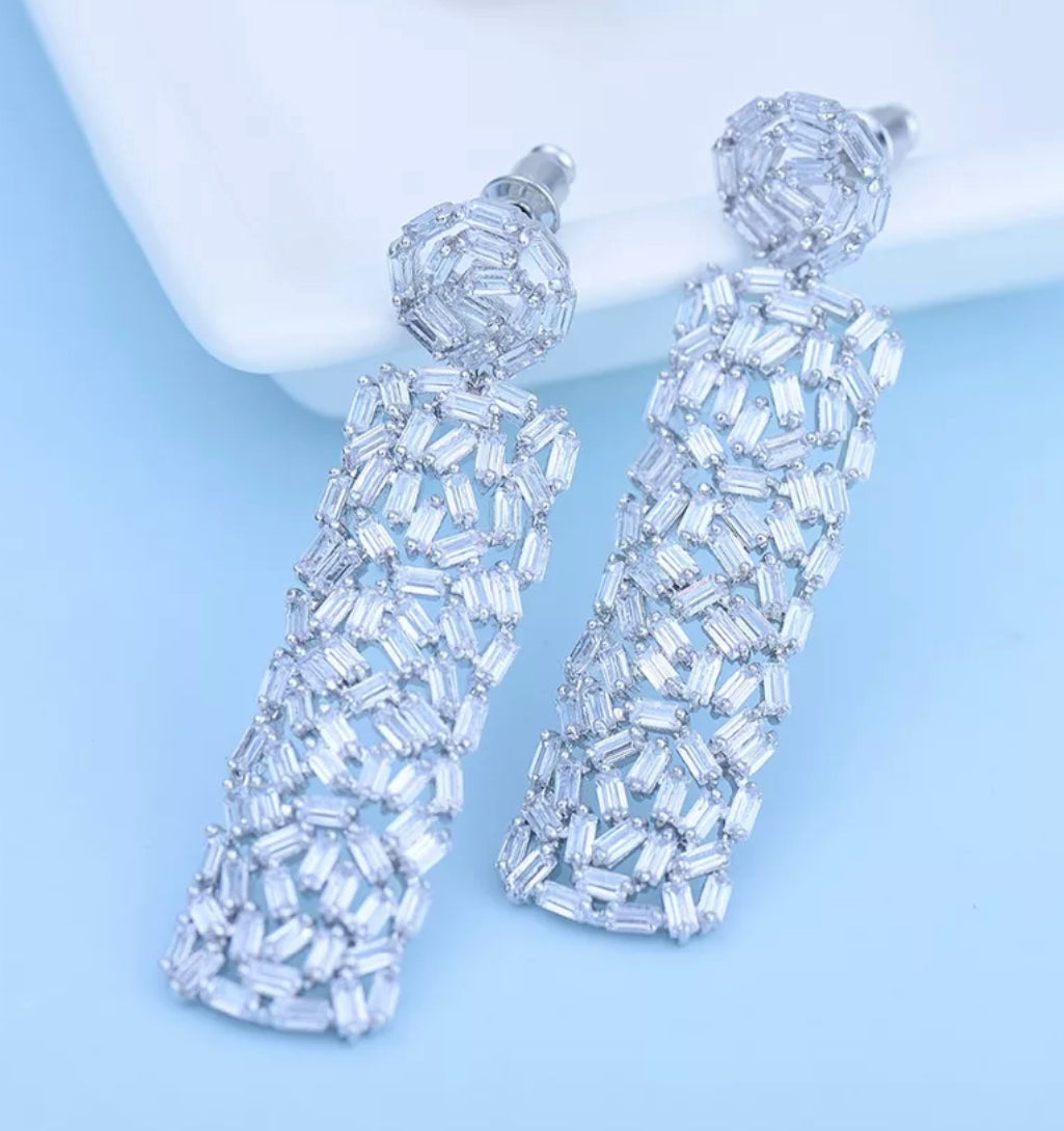 Baguette Bar Drop Earring