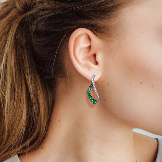 Emerald Bourgeoisie Earring