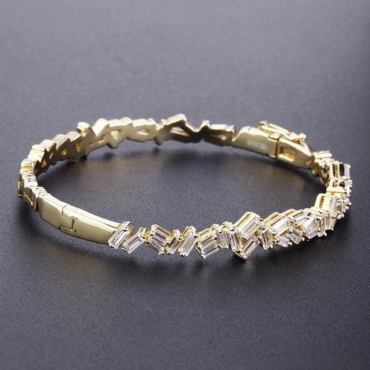 Gold Luxe Baguette Closed Bangle (925)