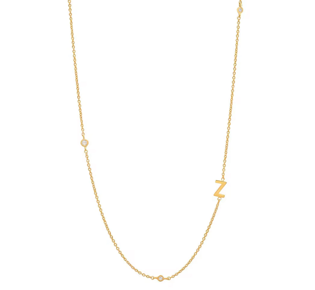 Gold 3 Stone Sideswept Initial Necklace