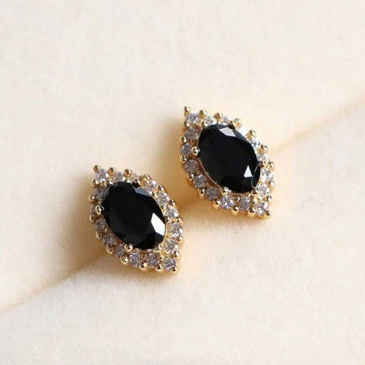 Black Agate Elegant Stud (925, 18k Vermeil)