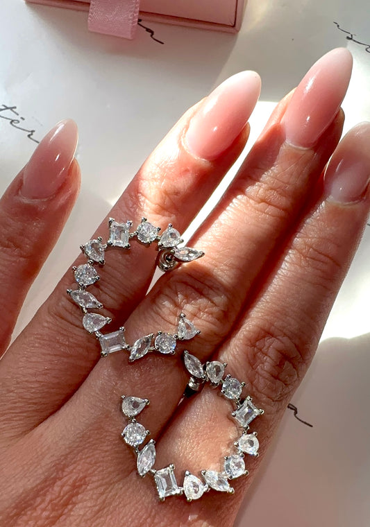 Kiki Croissant Earring