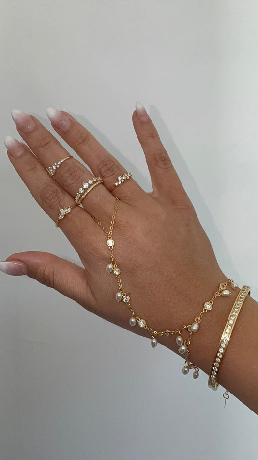 Gold Beach Love Pearl & Glitter Hand Chain (Mix Metal)