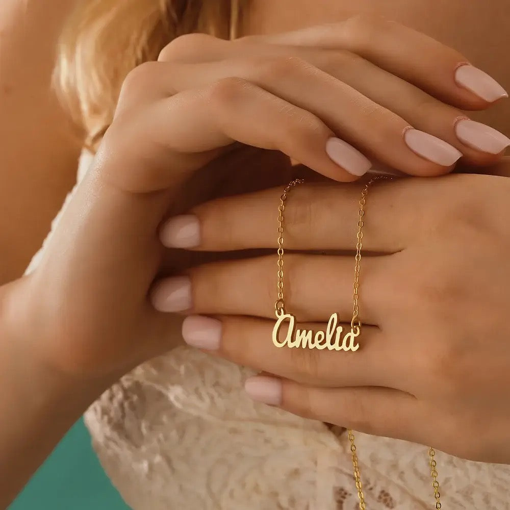 Personalised Nameplate Necklace (Gold, Silver, Rose)