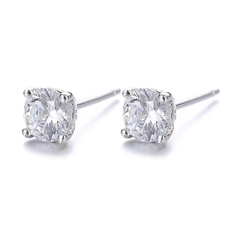 Silver Divine Moissanite Stud (5mm, 925, Platinum Vermeil)