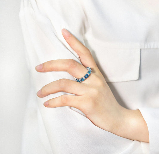 Oval NSCD Blue Luxury Eternity Ring (925, Vermeil)