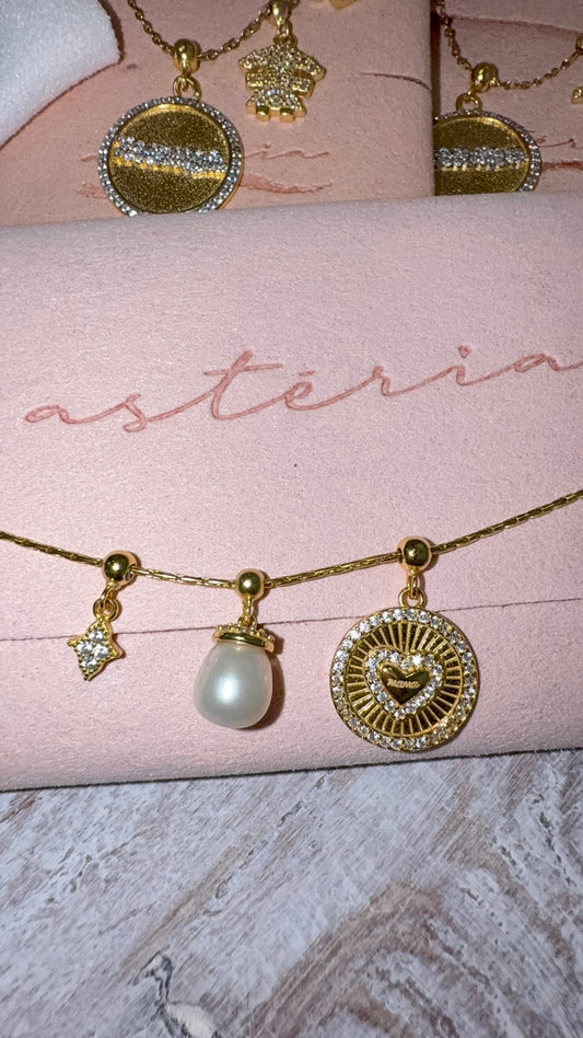 Elite Series Gold Secret Mama Pearl Charm Bracelet (925, Gold Vermeil)