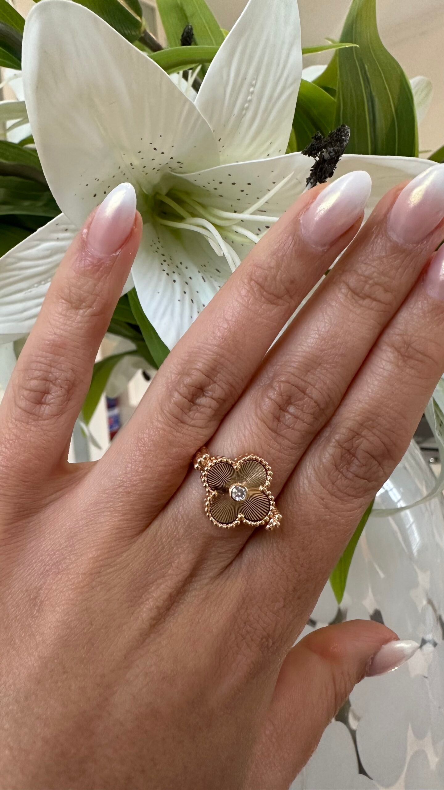 Rose Gold & Grey Pearl Reversible Clover Ring (925, Vermeil)
