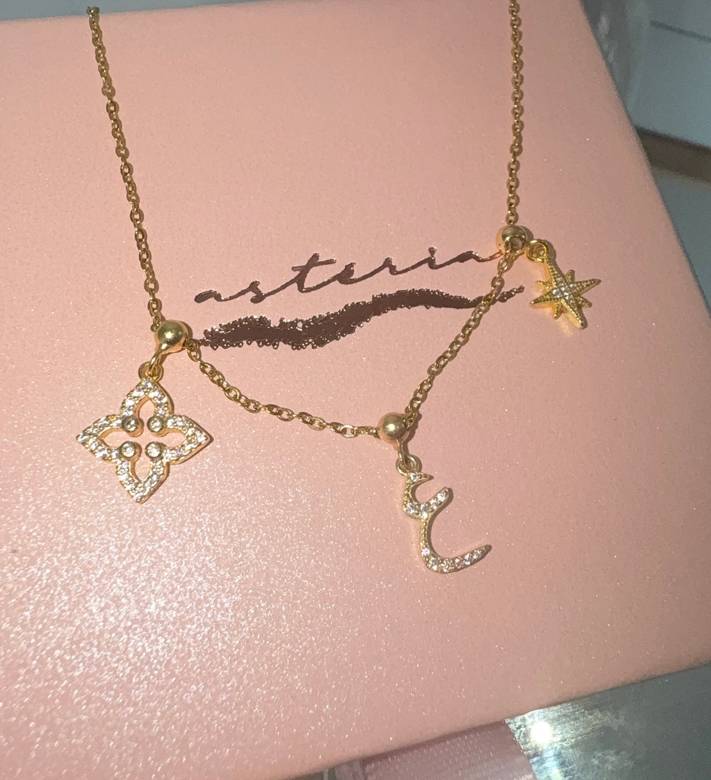 Elite Series Gold Arabic Ayn Pave Initial Charm (925, Vermeil)