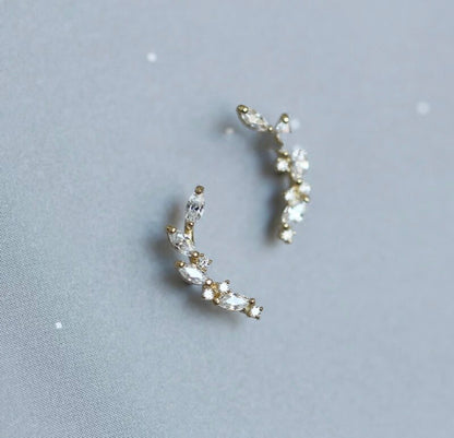 14k Edens Wreath Gold Earring