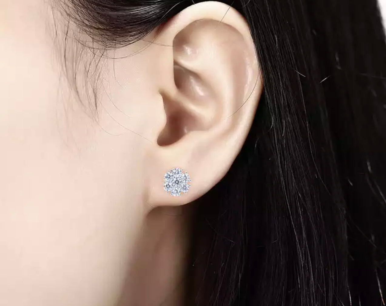 Daisy Sparkler stud