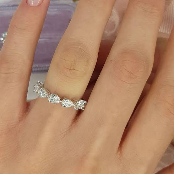Pear Eternity Band