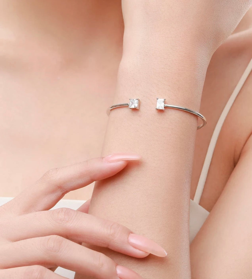 Luma Bangle
