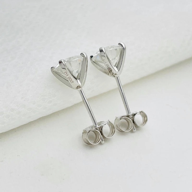 Imaan Moissanite Solitaire