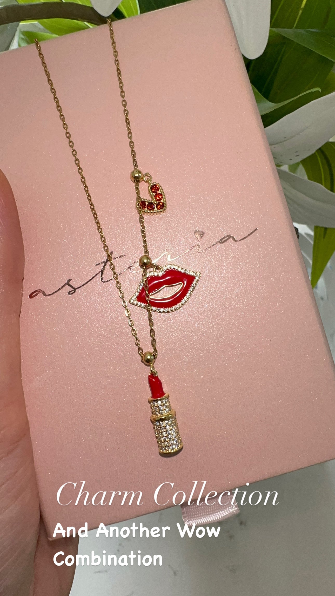 Elite Series Red Lip With NSCD Sparkle Liner Charm (925, Vermeil)