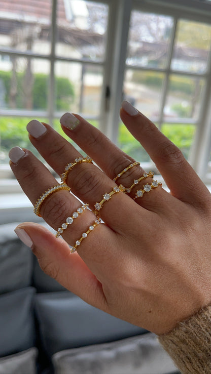 Gold Graduated Brilliant Stack Ring