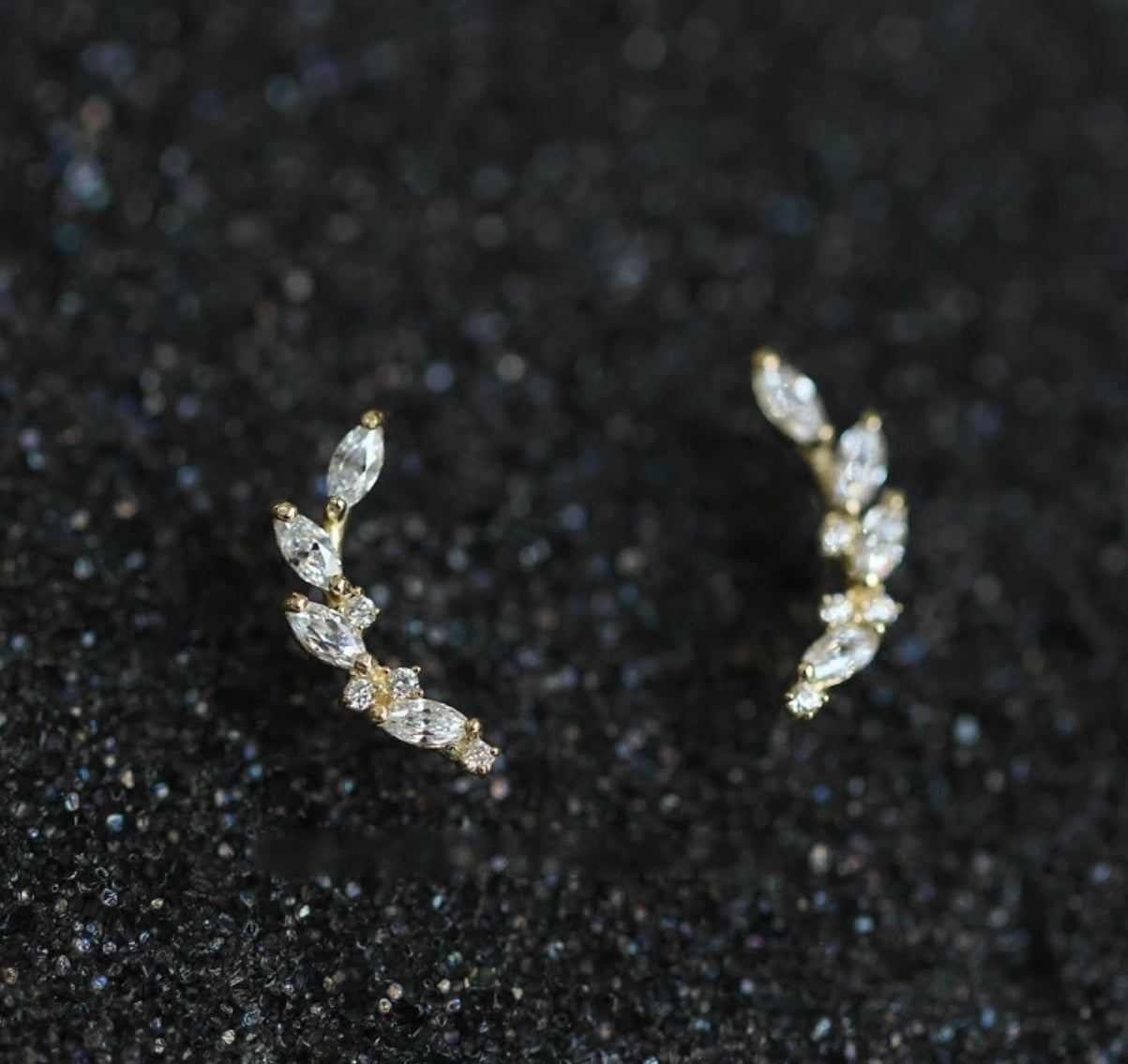 14k Edens Wreath Gold Earring