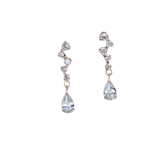 Gold drop earring
