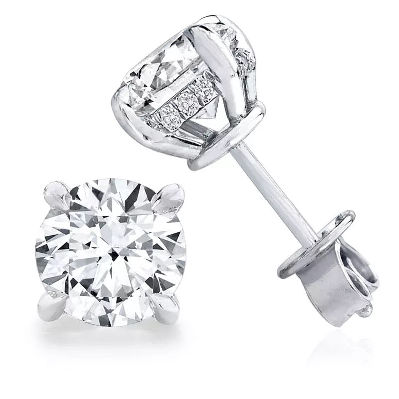 Haadiya Moissanite Solitaire