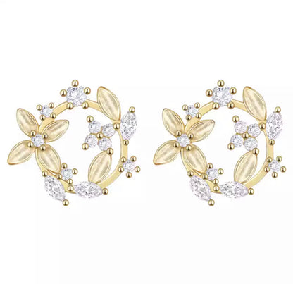 Gold Vintage Pave Wreath Earring