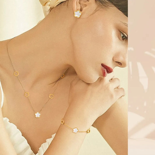 Gold Clover Set