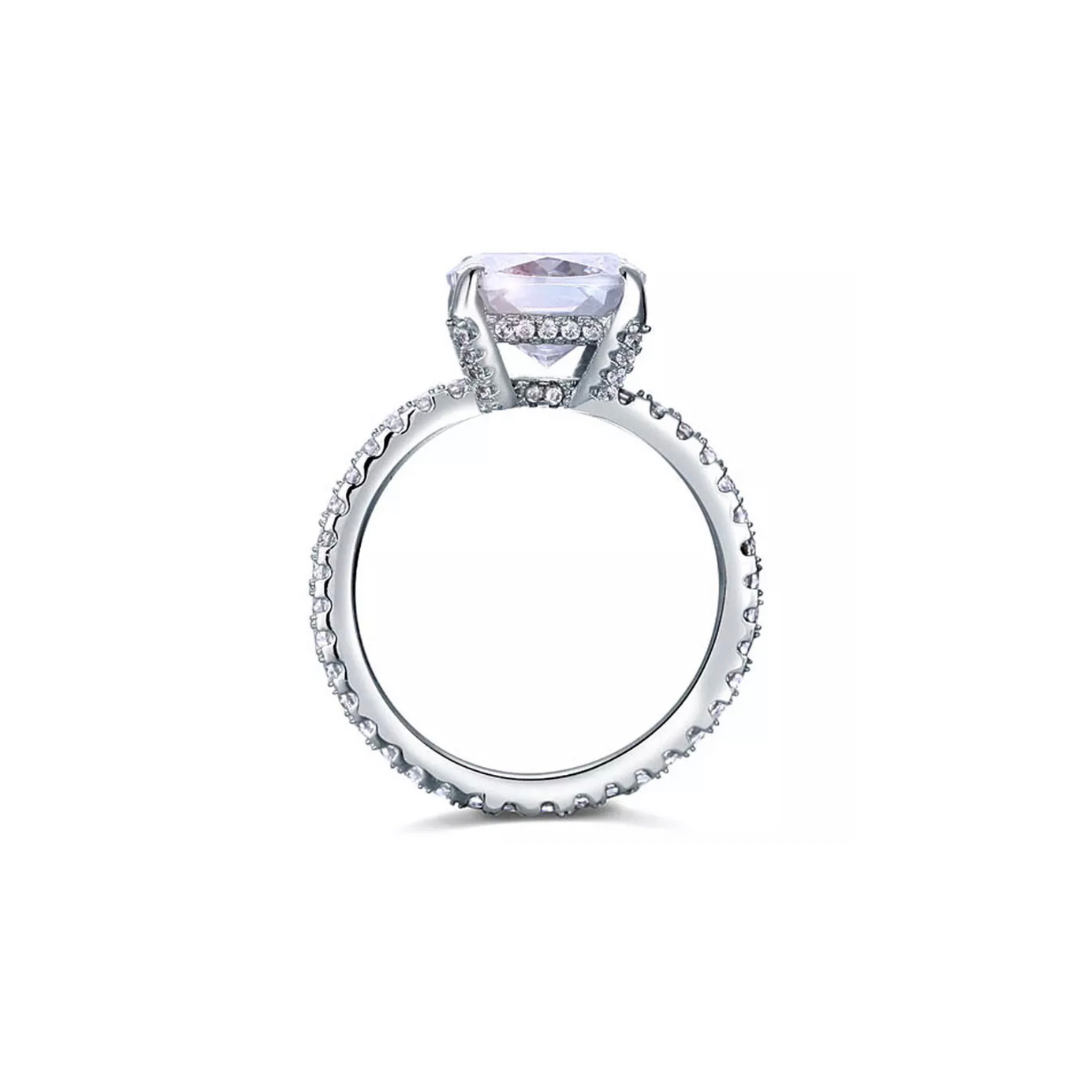 Claudia Ring