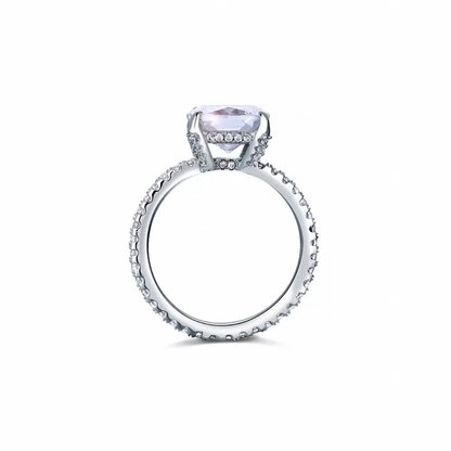 Claudia Ring
