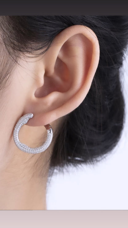 Marilyn Earring