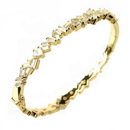 Gold Luxe Baguette Closed Bangle (925)