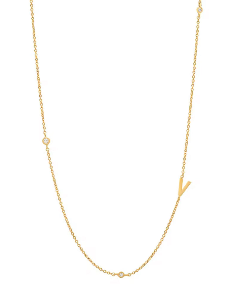 Gold 3 Stone Sideswept Initial Necklace