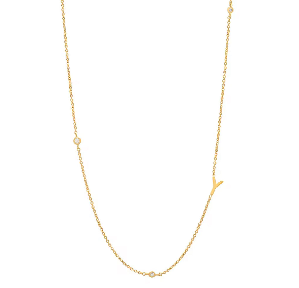 Gold 3 Stone Sideswept Initial Necklace