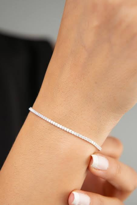 Silver 2mm Moissanite Tennis Bracelet (925)