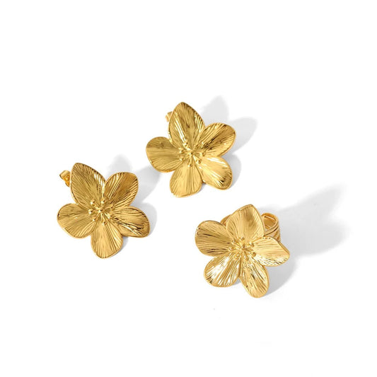 Gold Capri Floral Earrings & Ring