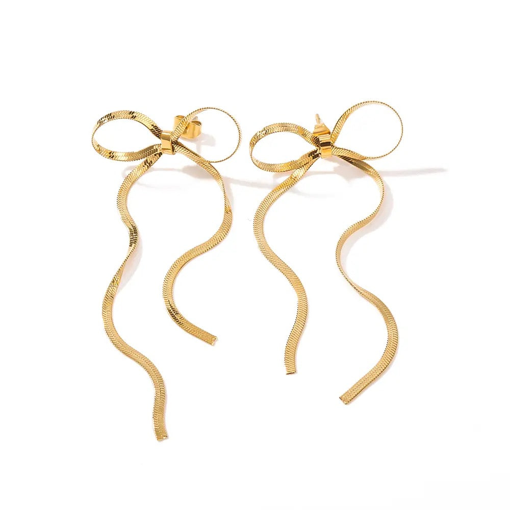 Glamour Bow Statement Earring (Gold, Silver)