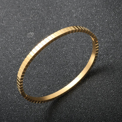 Gold Pinstripe Bangle