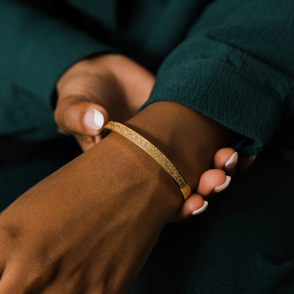 Adult Ayatul Kursi Cuff (Gold, Silver, Black)
