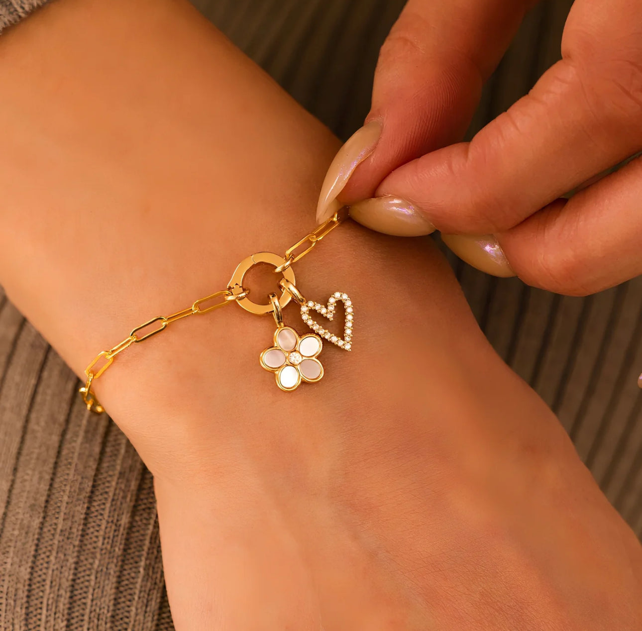 Chic Series Charmed (Stainless Steel, Paperclip & Rollolink Necklace & Bracelet)