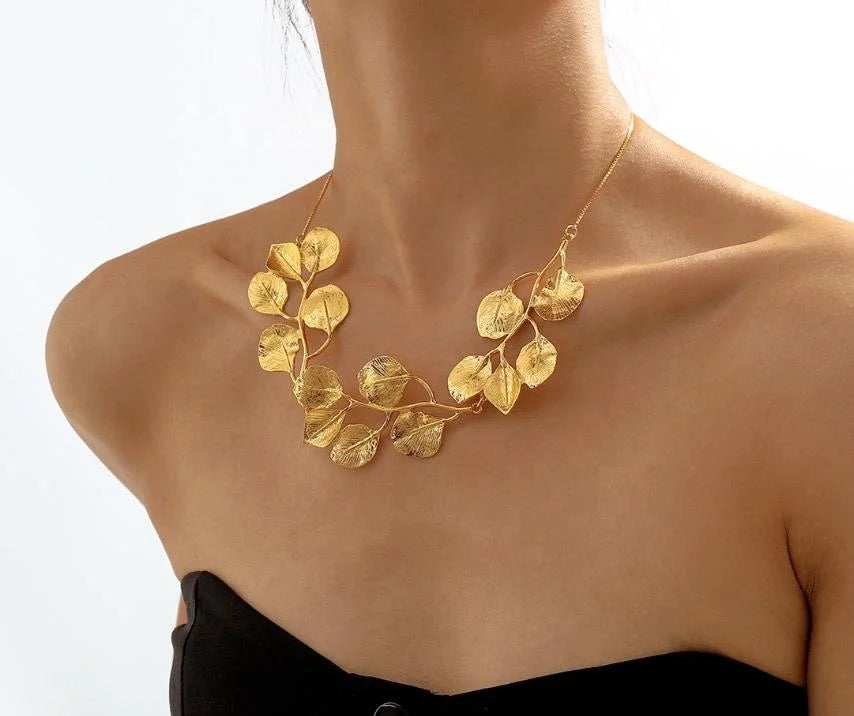 I’m So Fancy (Gold & Silver Necklace & Earring Set)