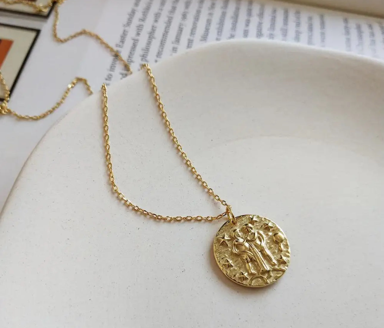 Gold Embossed Star Sign Disc Necklace  (925, Gold Vermeil)