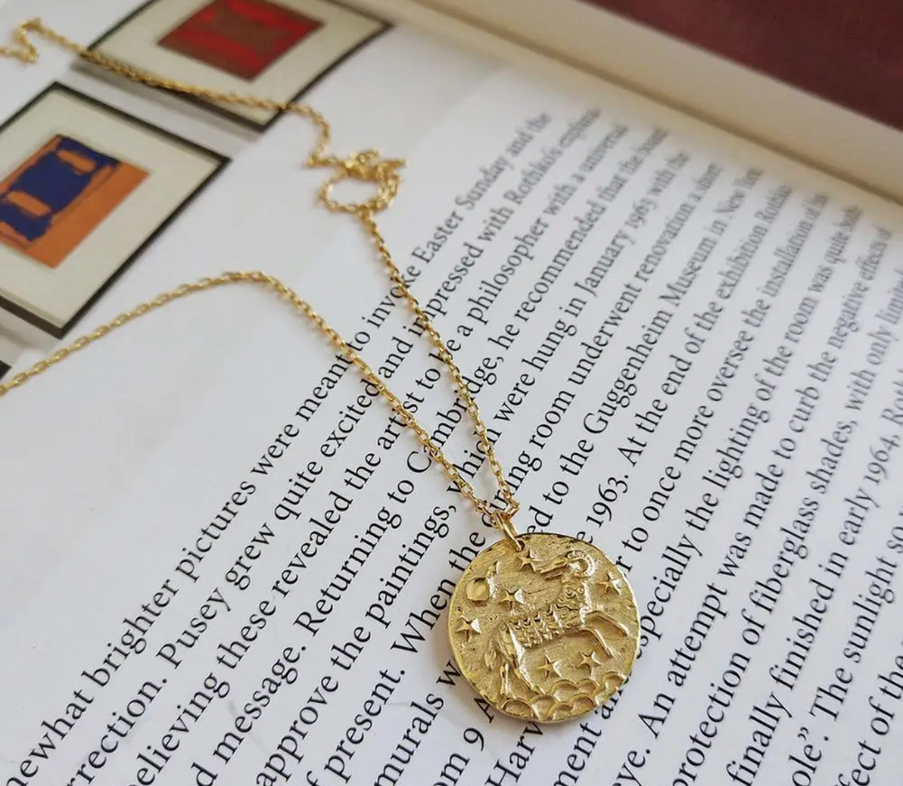 Gold Embossed Star Sign Disc Necklace  (925, Gold Vermeil)