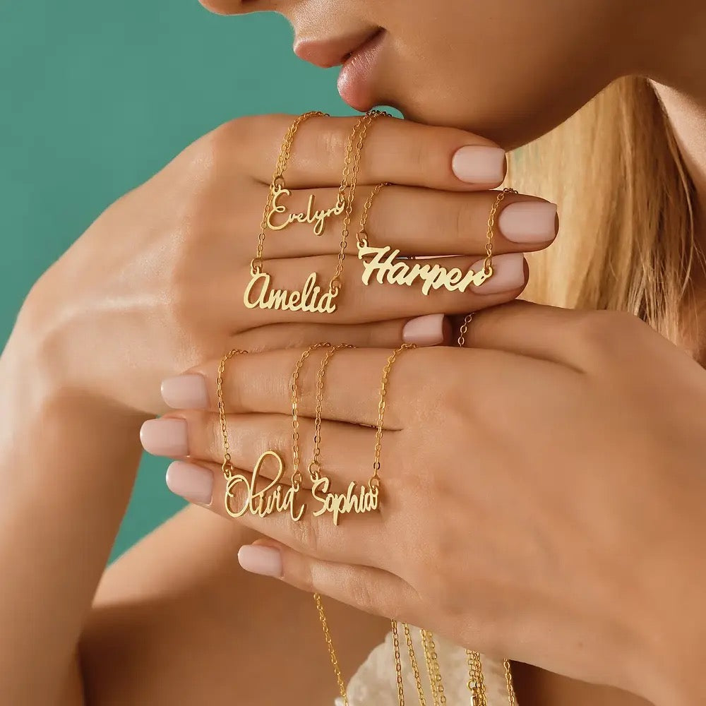 Personalised Nameplate Necklace (Gold, Silver, Rose)