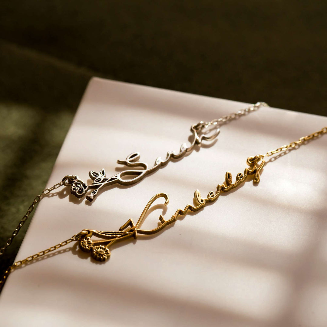Personalised BirthFlower Name Necklace/Bracelet (Gold, Silver, Rose)